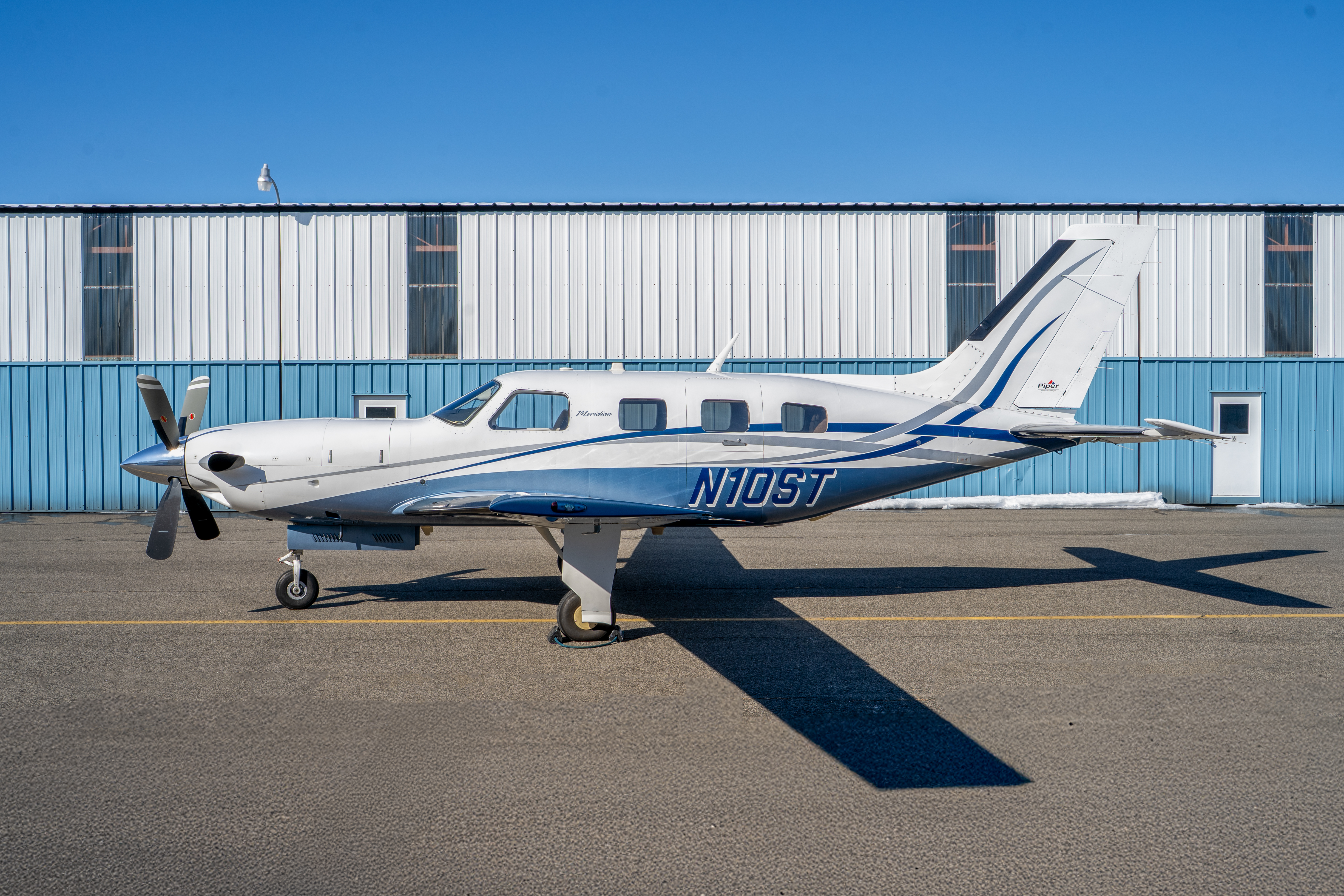 2006 Meridian SN 4697220 Side